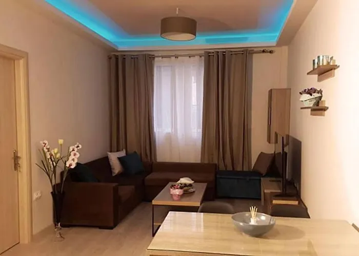 Appartement à 2 Chambres à Coucher